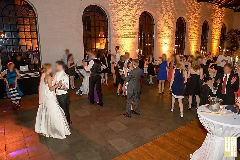 Hoppmans Olive in Erkrath. Hochzeit Fotograf