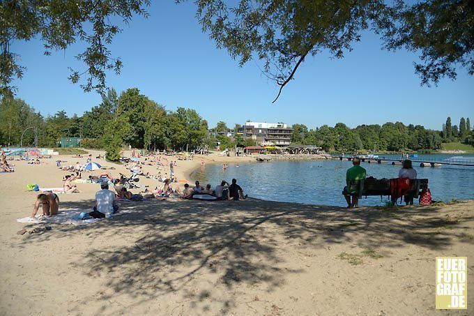 Hochzeit im Land´s End Wasserski Restaurant in Langenfeld. Hochzeitsfotos von Euerfotograf.de