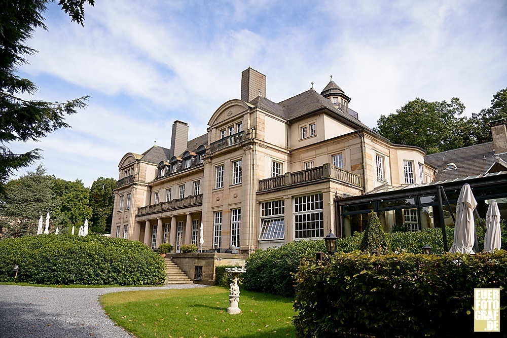 Residenz Uhlenhorst Mühlheim Trauung aussen Freiluft Hochzeitsfotos