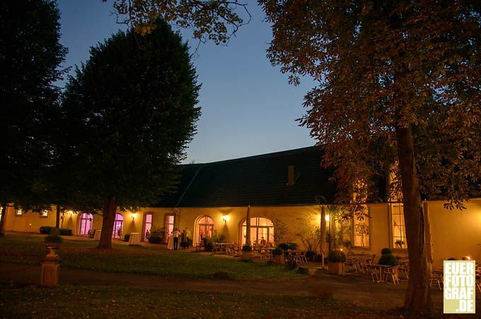 Schloss Morsbroich, Hochzeitslocation in Leverkusen, Restaurant, Hochzeitsfotograf