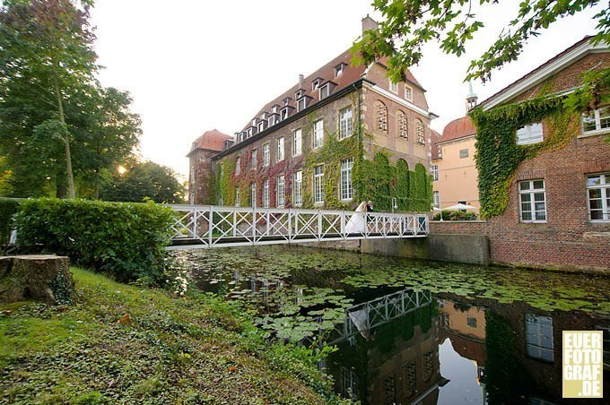 Hochzeit im Sportschloss Velen. Hochzeitsfotos von euerfotograf.de